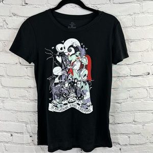 DISNEY THE NIGHTMARE BEFORE CHRISTMAS GRAPHIC T-SHIRT. SIZE (S) BLACK